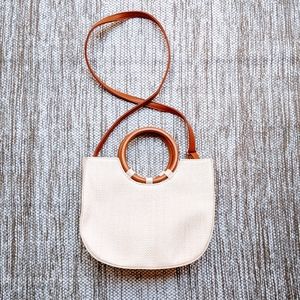 Cute Crossbody Bag With Wooden Handles